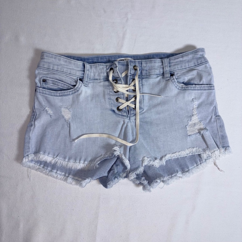 Billabong Lace Up Denim Shorts 28 Light Wash Excellent Distressed Frayed Hem